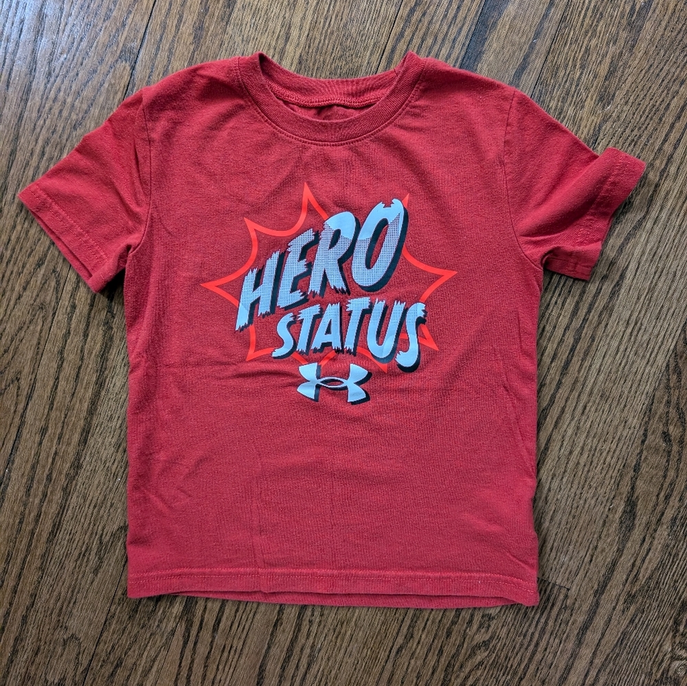 Under Armour boys UA Hero Status short sleeve tee